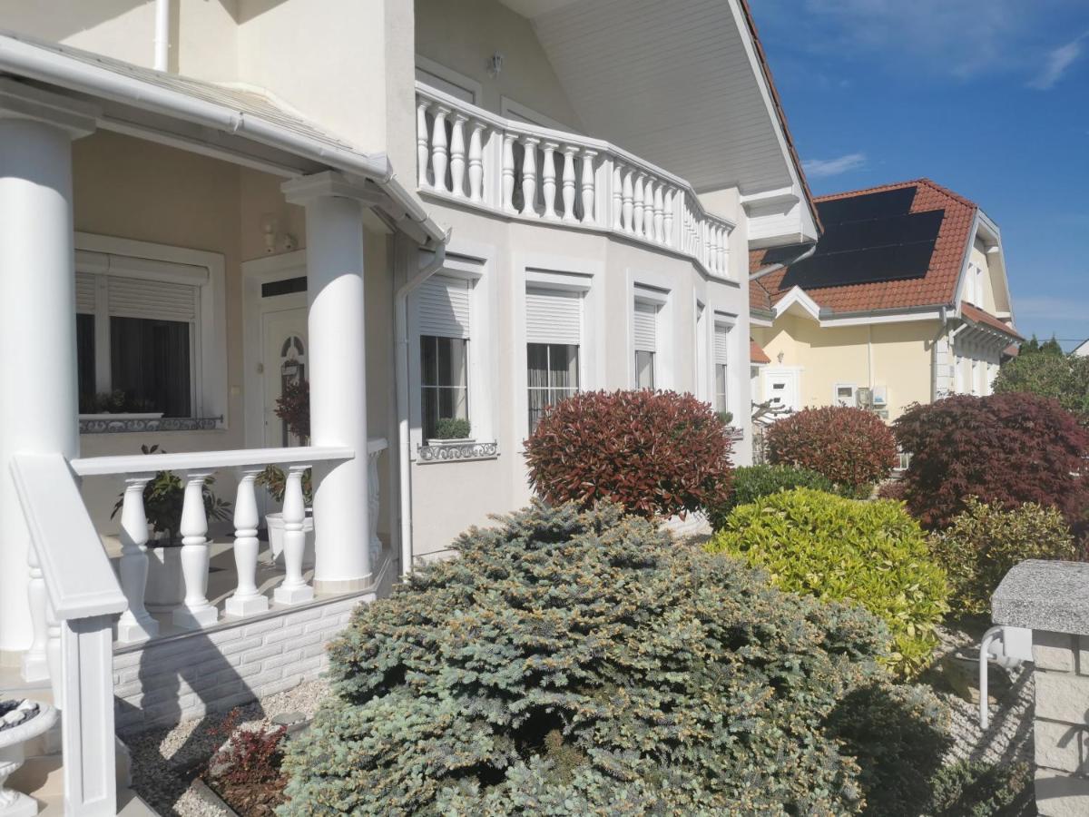 Csabai Vendeghaz Hotell Bük Exteriör bild