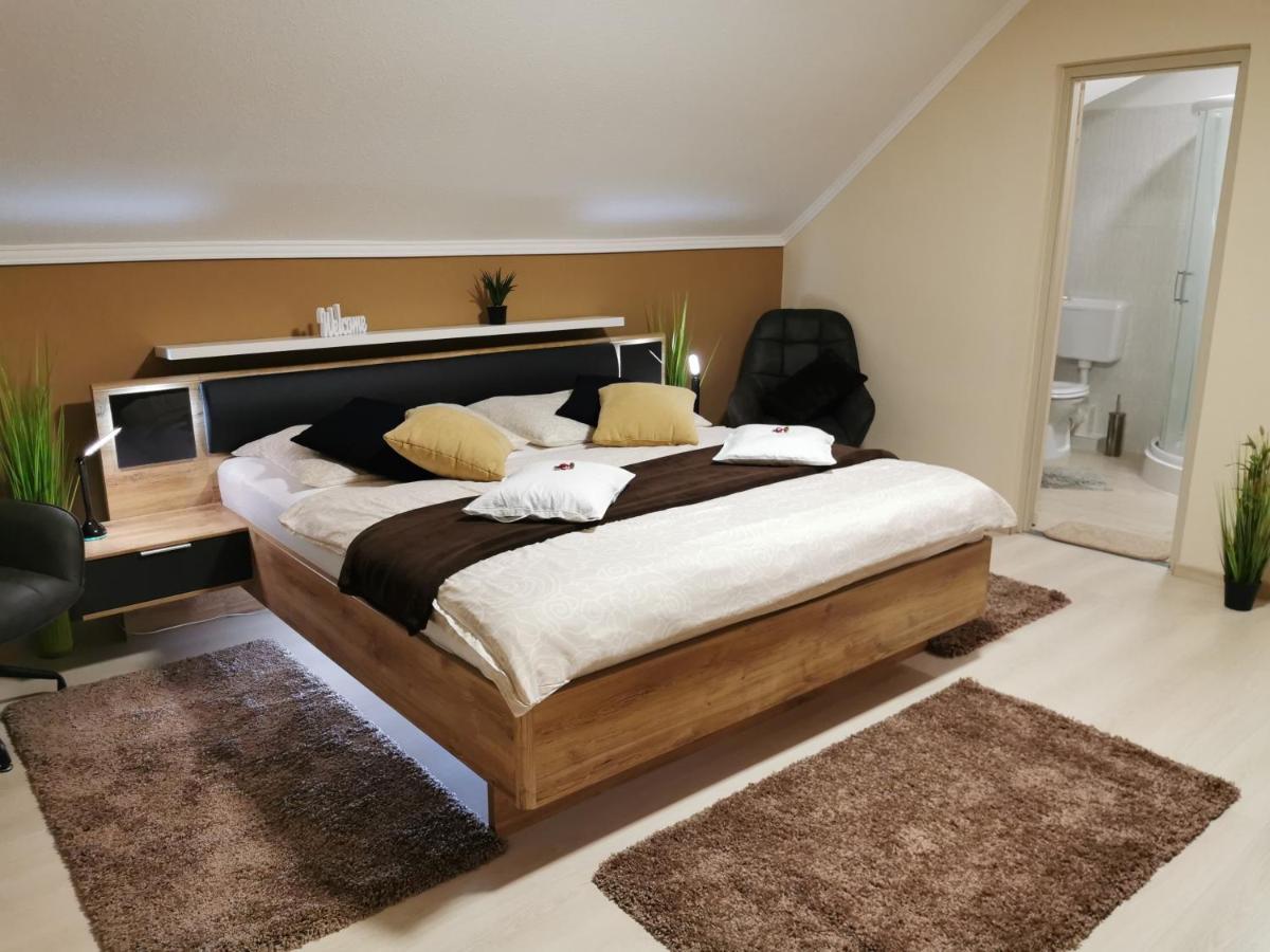 Csabai Vendeghaz Hotell Bük Exteriör bild