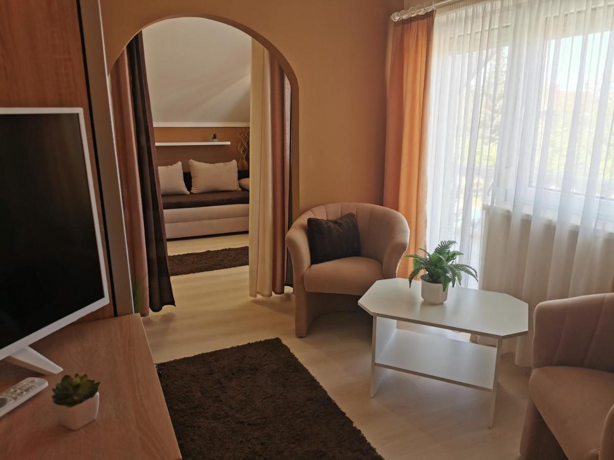 Csabai Vendeghaz Hotell Bük Exteriör bild