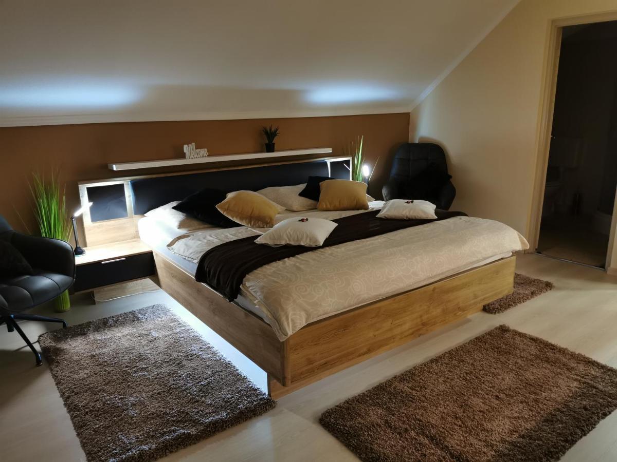 Csabai Vendeghaz Hotell Bük Exteriör bild